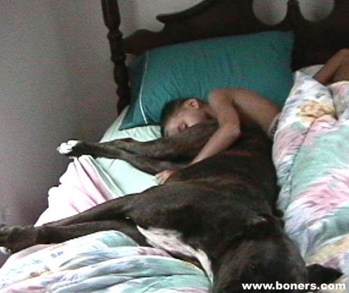 1216818145 141 FT848 Whennottohaveaphototaken3 